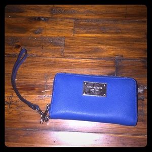 Michael Kors Wristlet